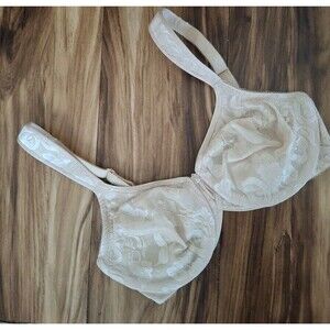 Wacoal  Underwire Bra Size 32D Sand Beige 85567 Breast Cancer Awareness